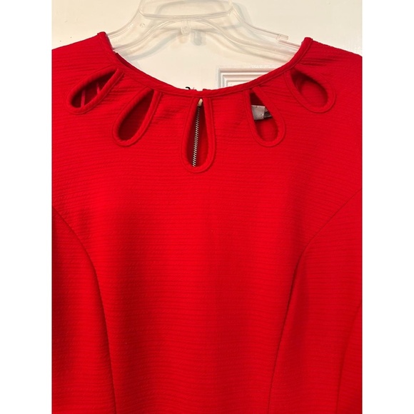 Danny And Nicole Womens Size 18W Red Ribbed Cutout Flared Sleeve Dress - Picture 3 of 6